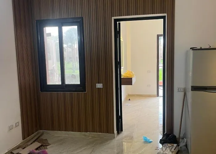 مبارك *